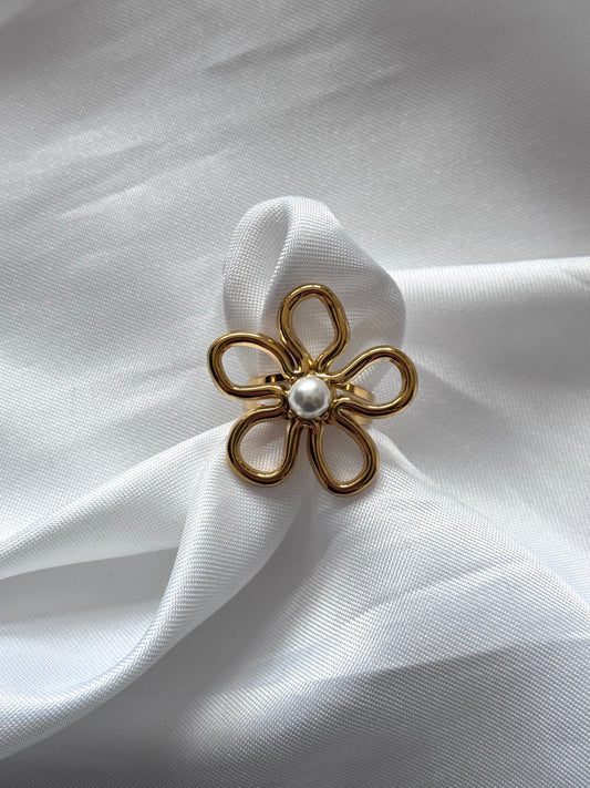 ‘PEARLY FLOWER’ ring - goud