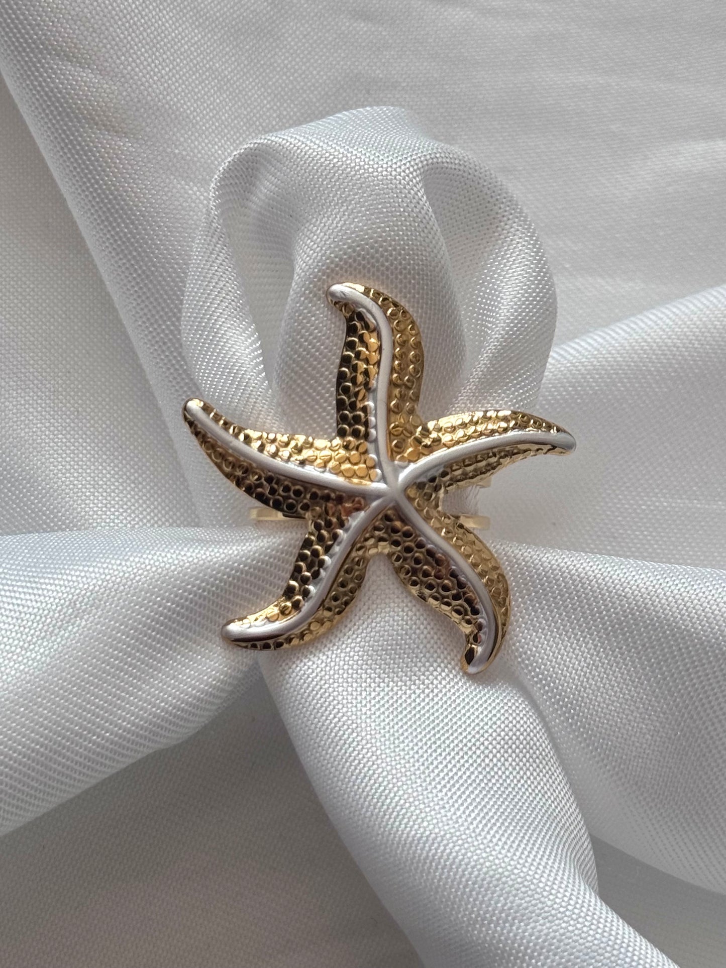 ‘STATEMENT STARFISH’ ring - goud