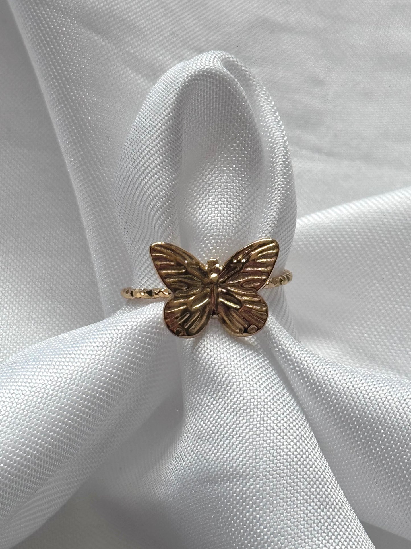 ‘VLINDER’ ring - goud/zilver