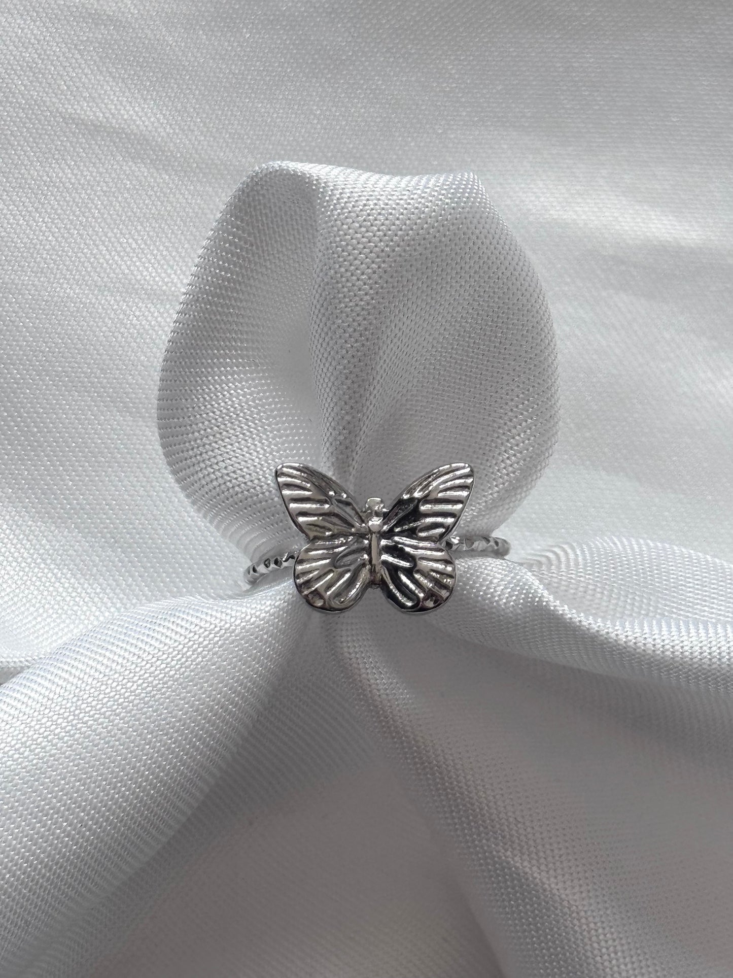 ‘VLINDER’ ring - goud/zilver