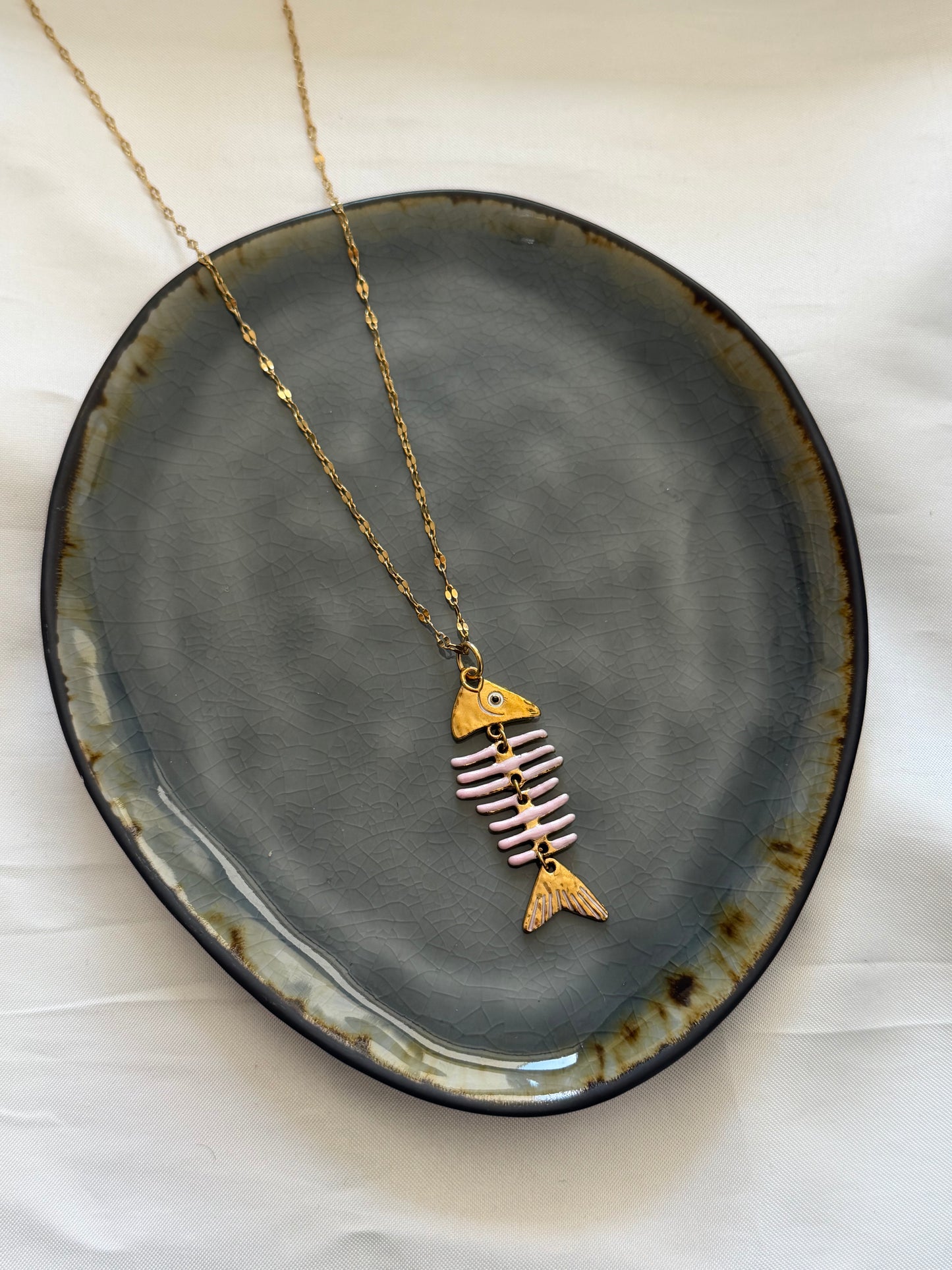 ‘PINK FISH’ ketting - goud