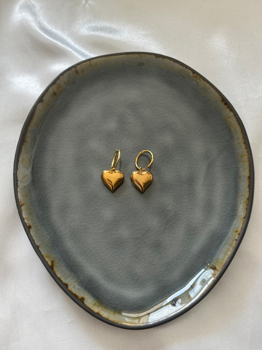 ‘CHUNKY HEART’ oorbellen - goud/zilver